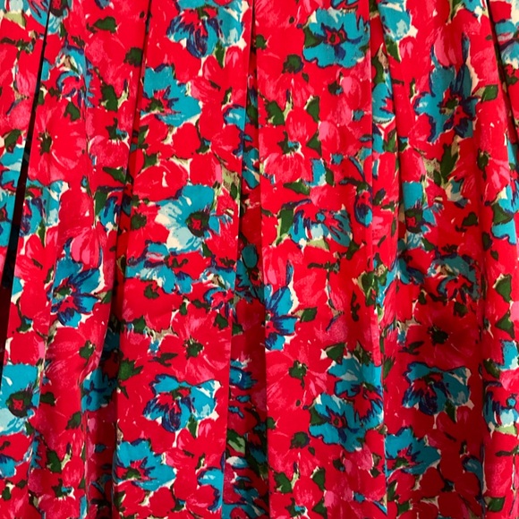 Talbots Red and Blue Floral A-Line Skirt - Picture 2 of 6